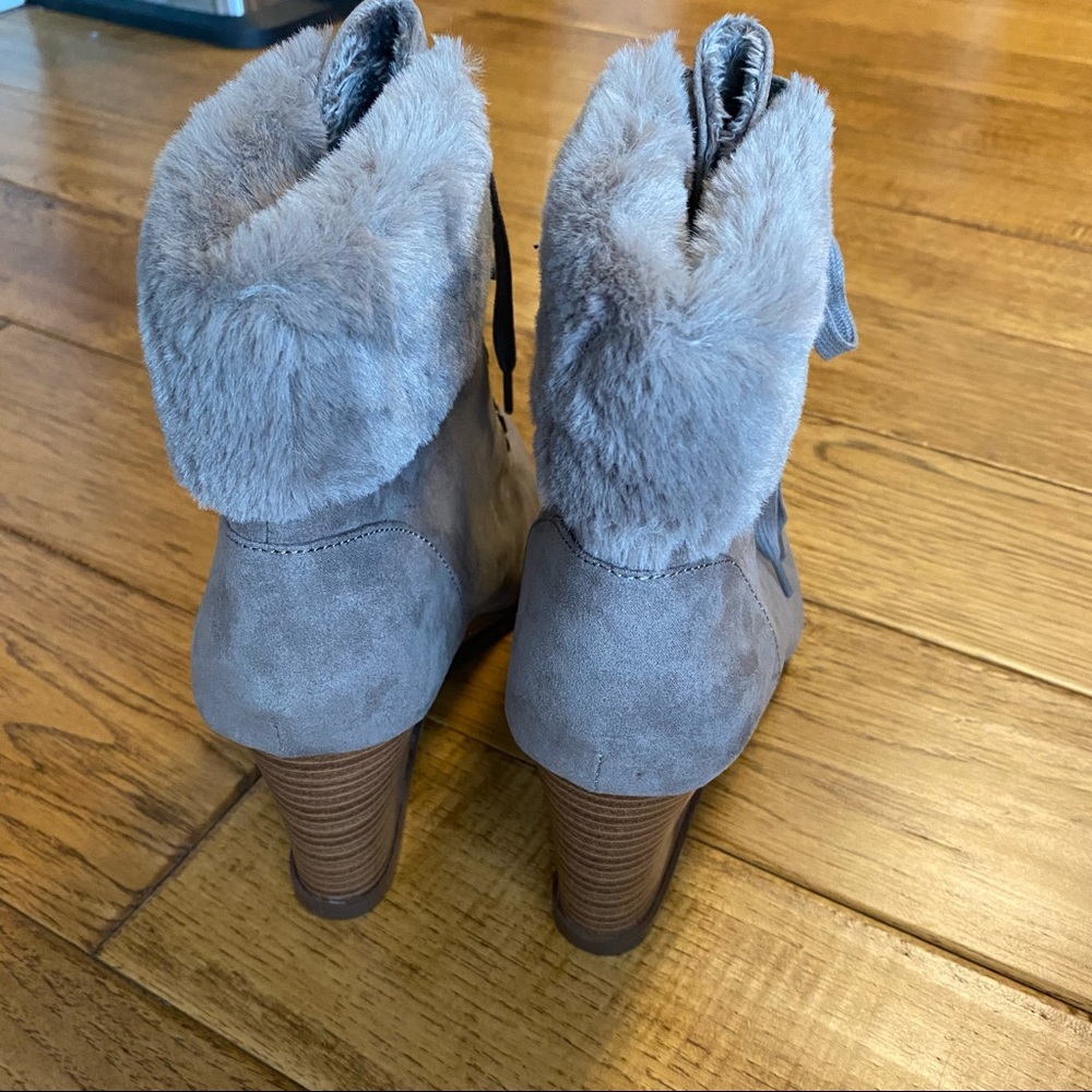 NIB Bamboo Boots ๐ - Picture 2 of 4